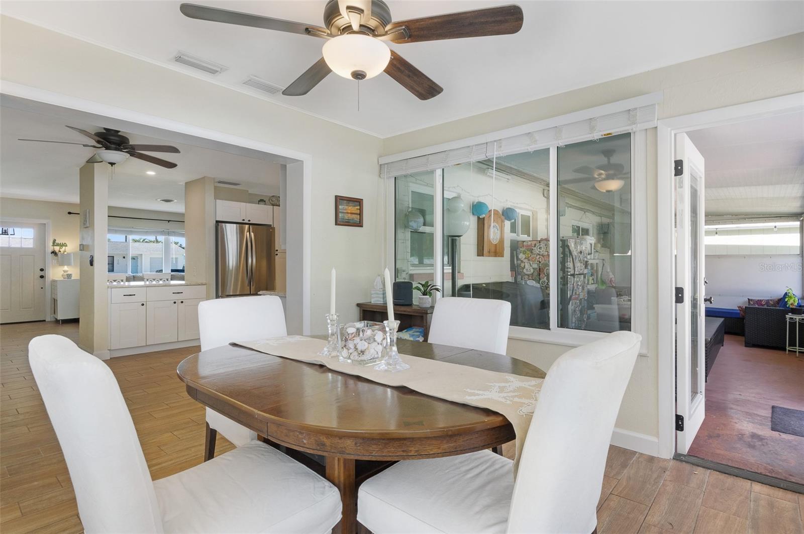 Image 10 of 23 For 731 44th Avenue Ne