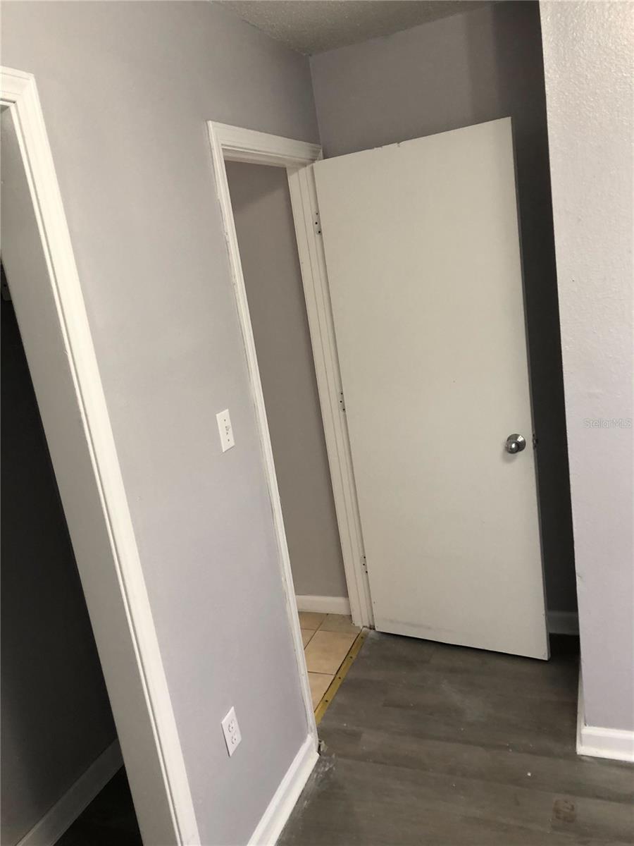 Image 6 of 15 For 6212 Mockingbird Lane