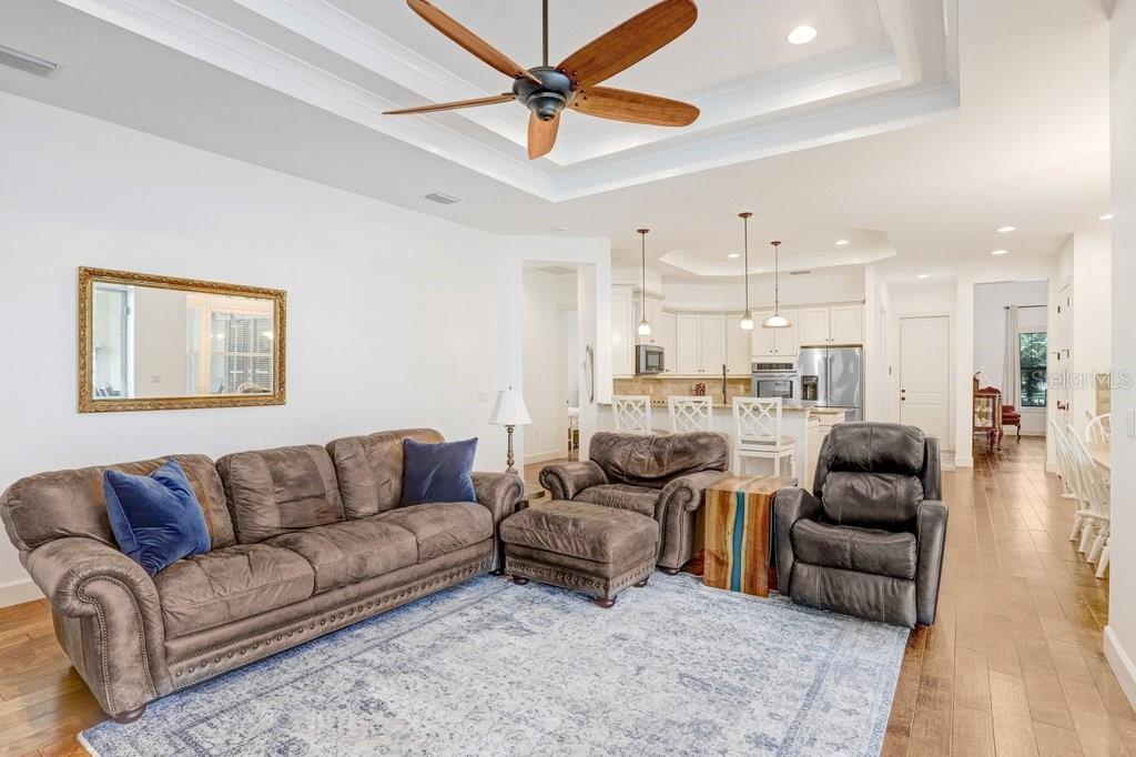 Image 25 of 54 For 7709 Kenia Meadows Lane