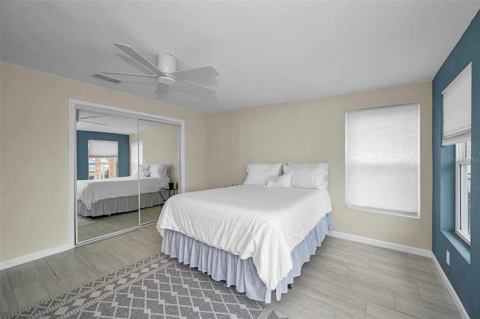 Image 16 of 50 For 5433 Bluepoint Drive