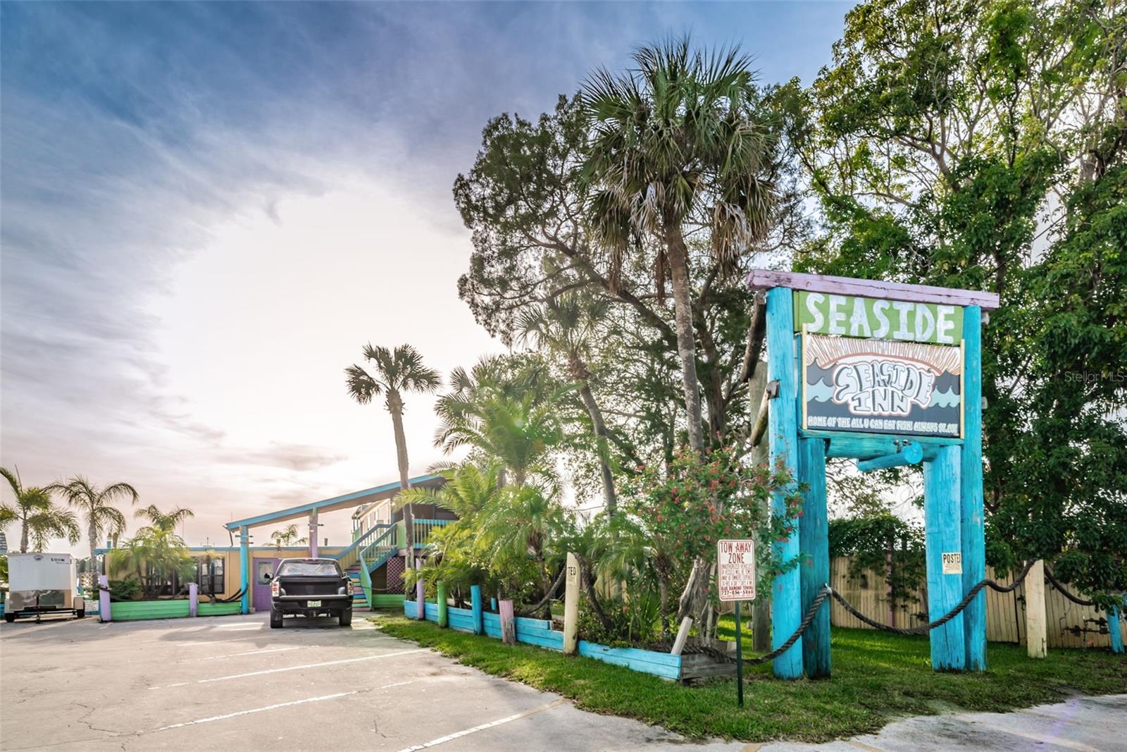 Image 42 of 50 For 5433 Bluepoint Drive