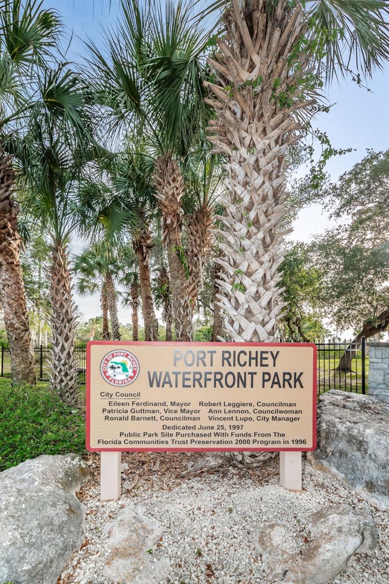 Image 45 of 50 For 5433 Bluepoint Drive