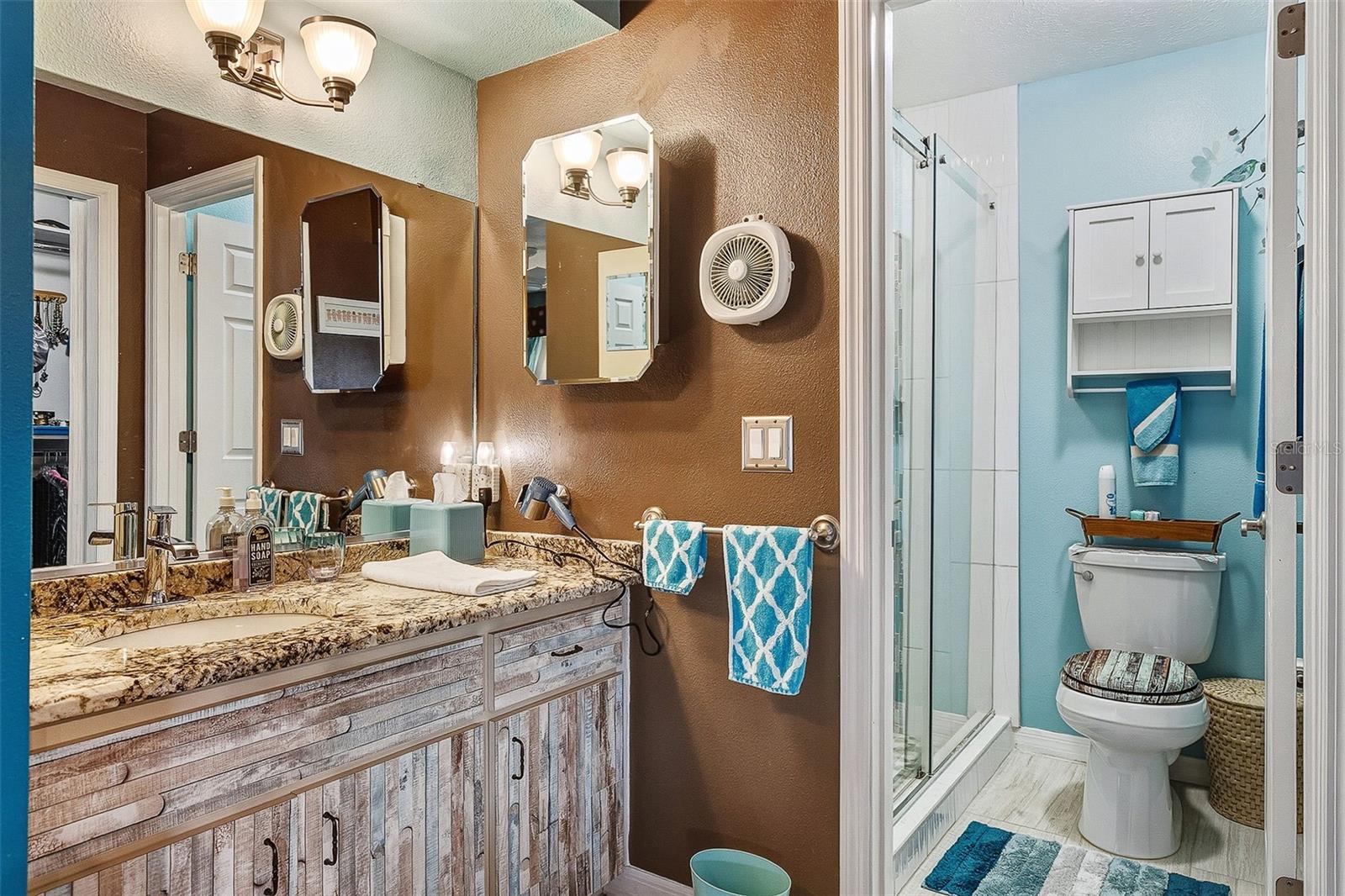 Image 28 of 47 For 7728 34th Court E