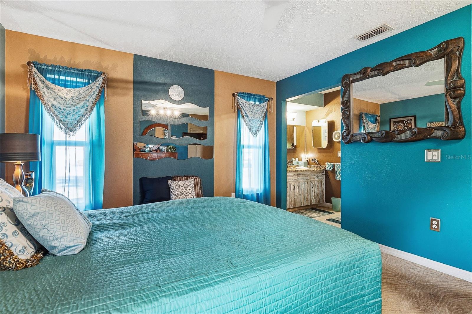 Image 31 of 47 For 7728 34th Court E