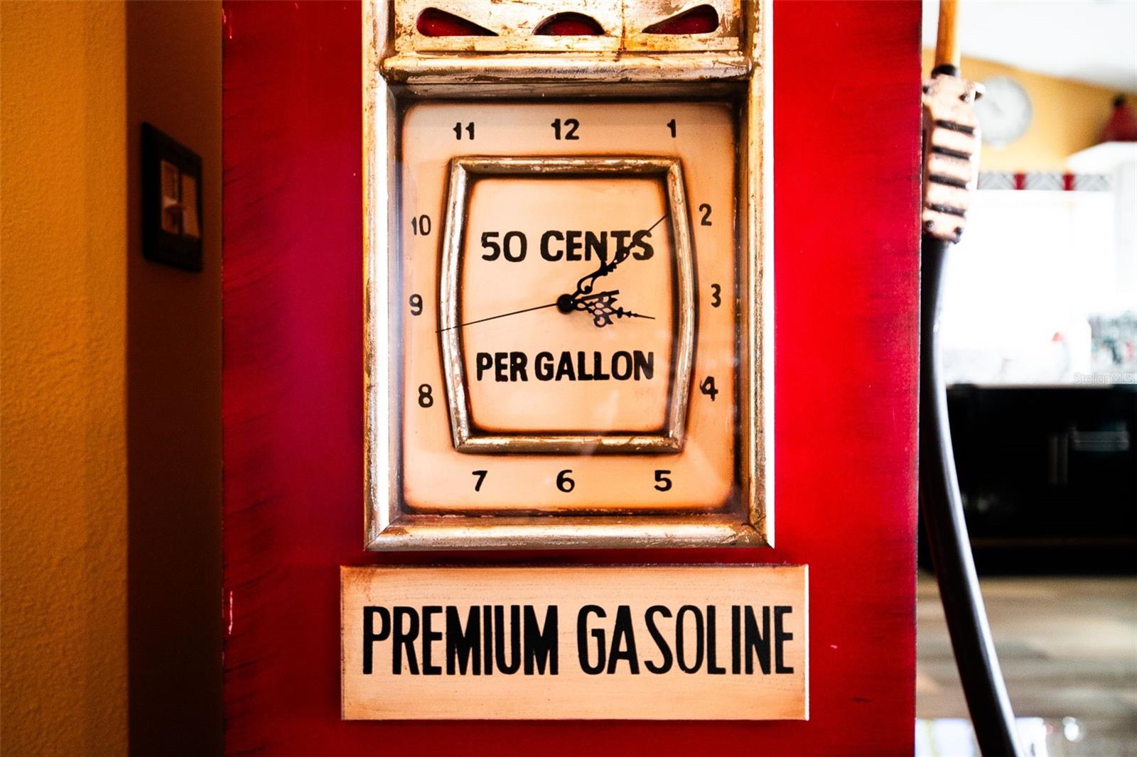 Image 8 of 47 For 7728 34th Court E