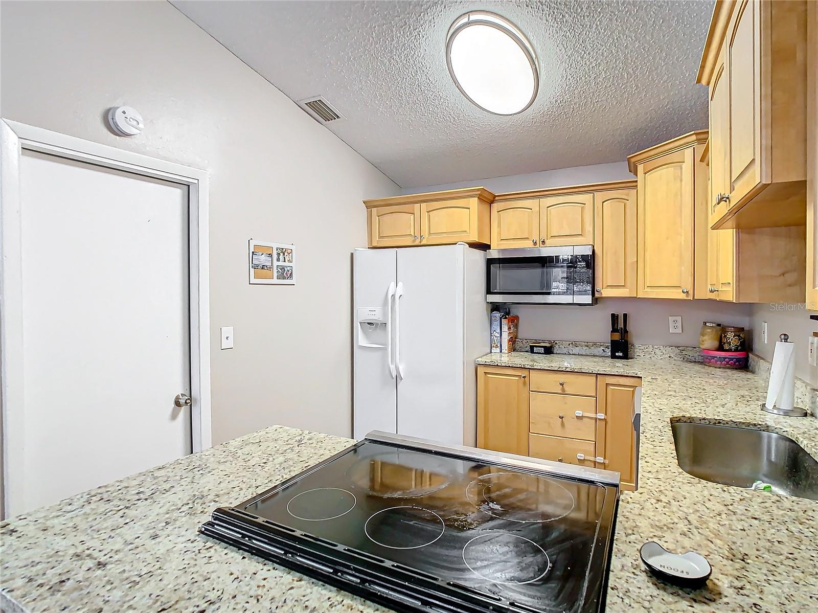 Image 16 of 38 For 2760 Braham Court