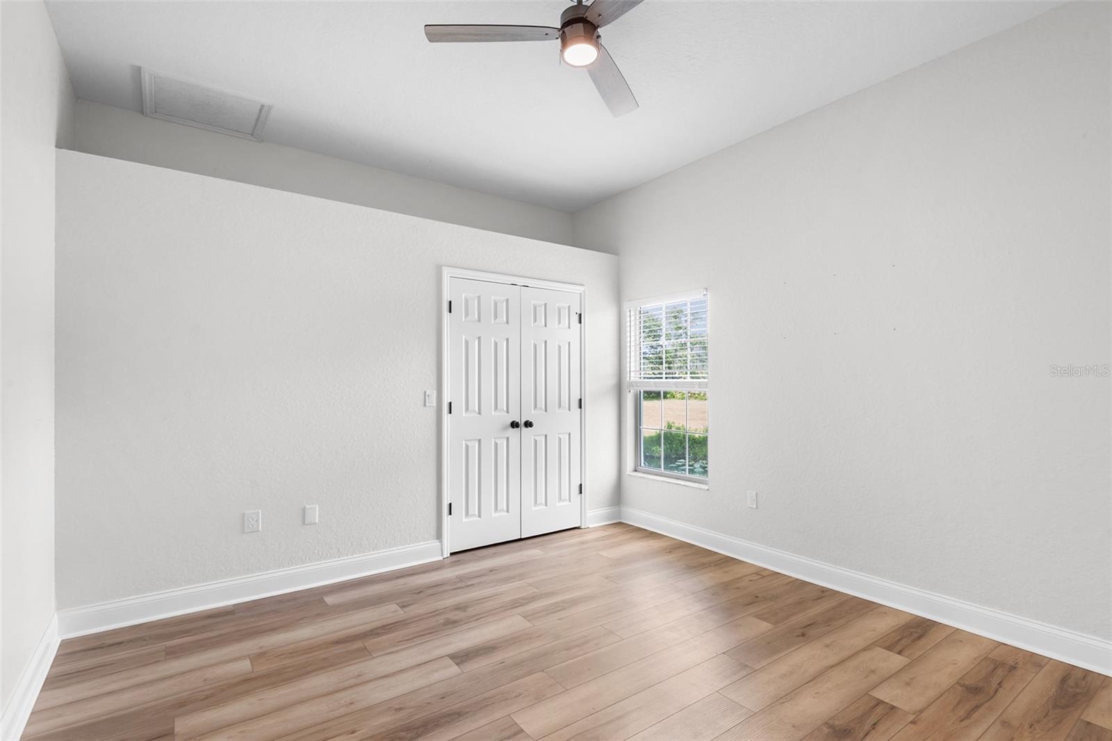 Image 35 of 50 For 5820 Johnson Avenue