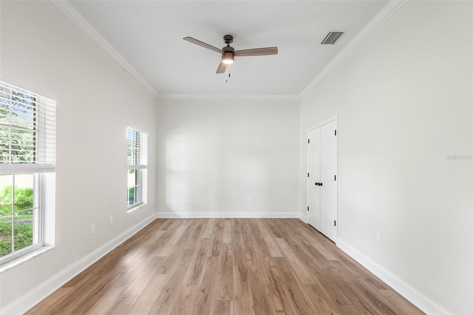 Image 9 of 50 For 5820 Johnson Avenue