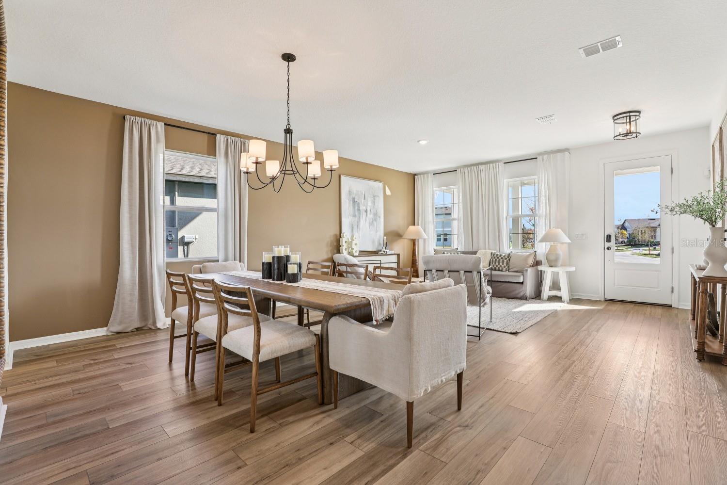 Image 10 of 58 For 2430 Duck Hawk Street