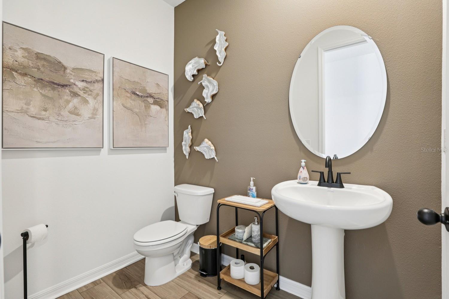 Image 25 of 58 For 2430 Duck Hawk Street