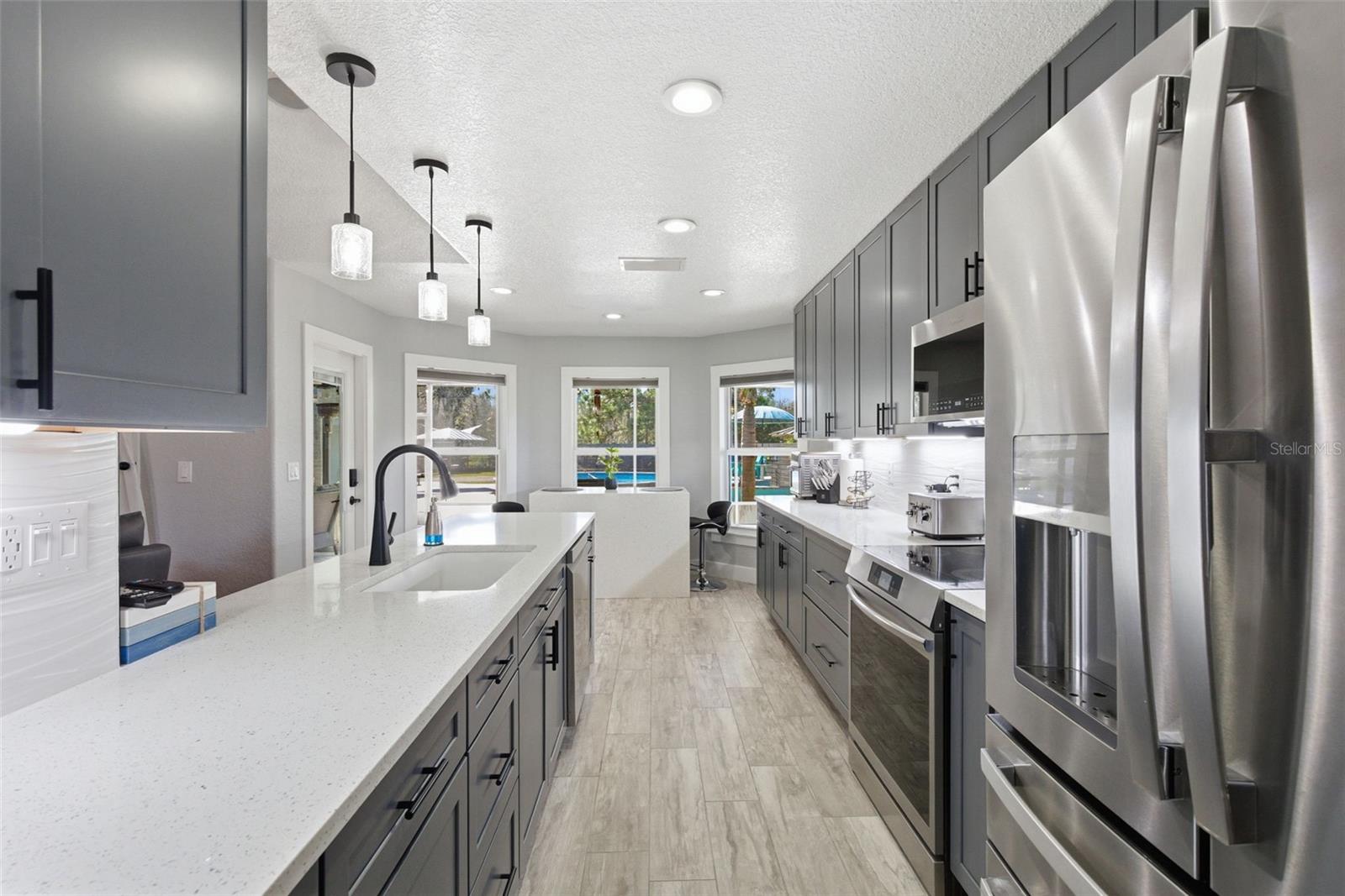 Image 30 of 100 For 26604 Pheasant Run