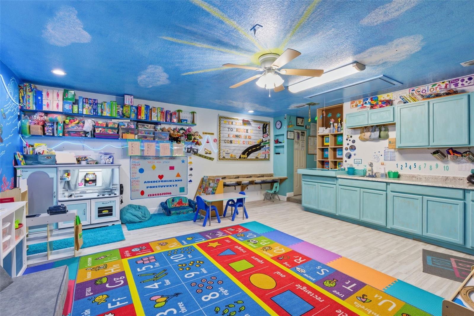 Image 39 of 100 For 26604 Pheasant Run