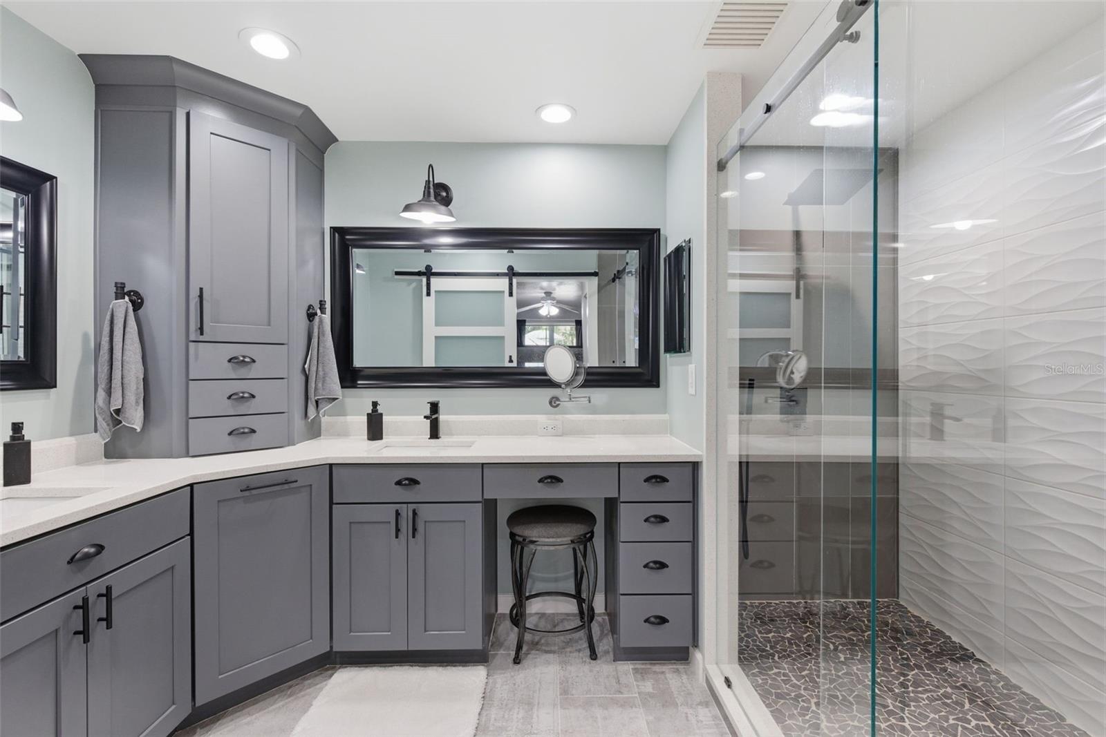 Image 4 of 100 For 26604 Pheasant Run