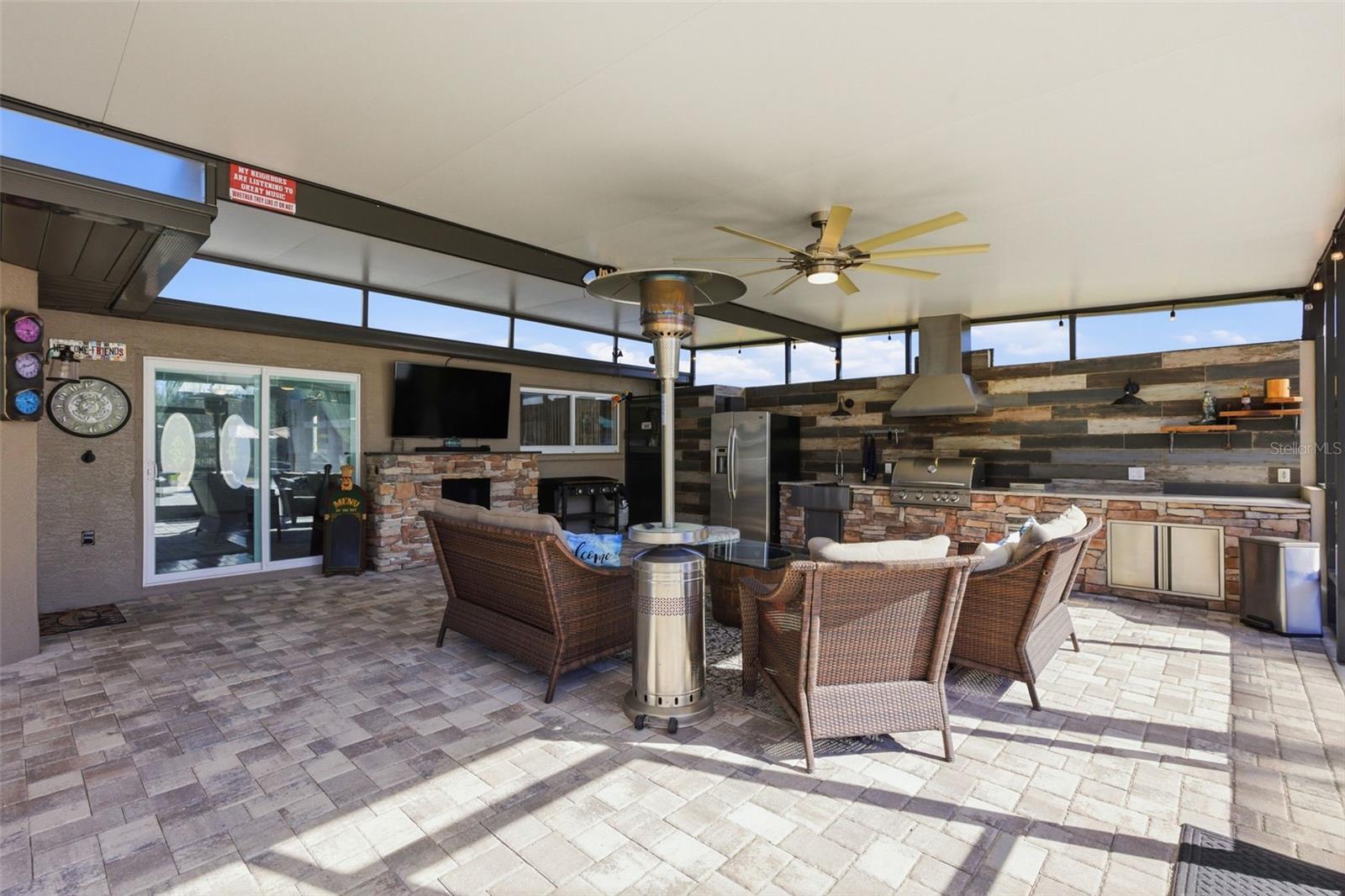 Image 45 of 100 For 26604 Pheasant Run