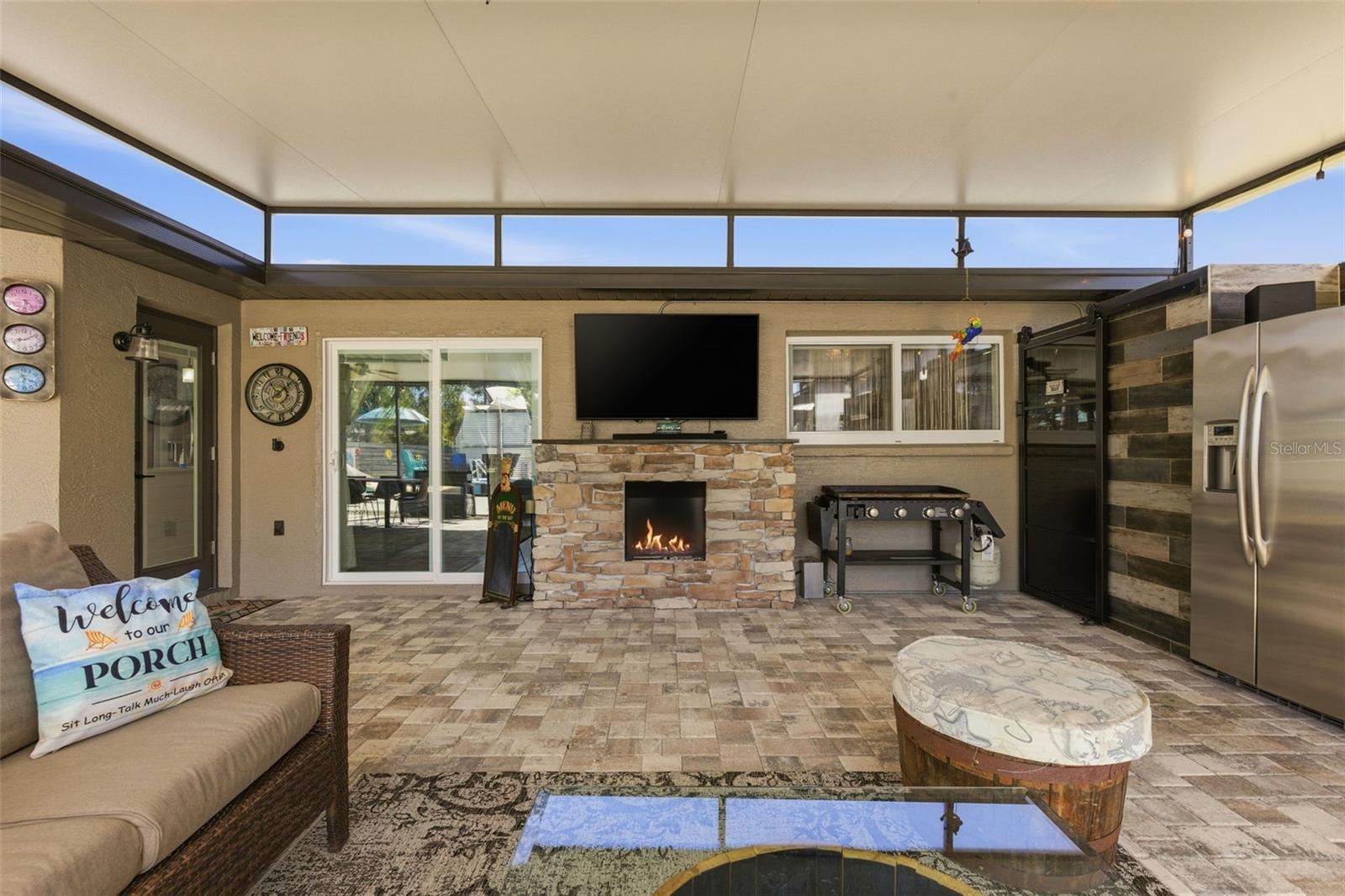 Image 48 of 100 For 26604 Pheasant Run