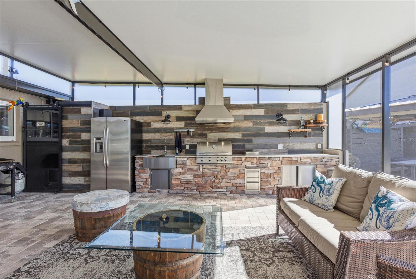 Image 5 of 100 For 26604 Pheasant Run