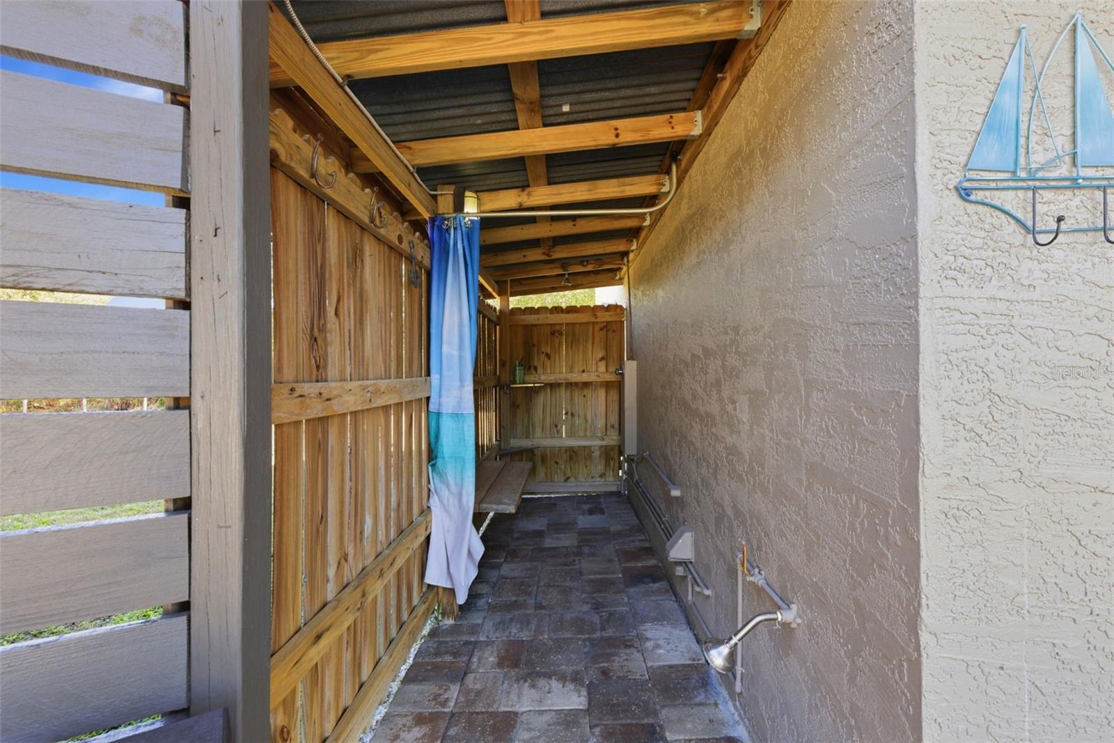 Image 56 of 100 For 26604 Pheasant Run