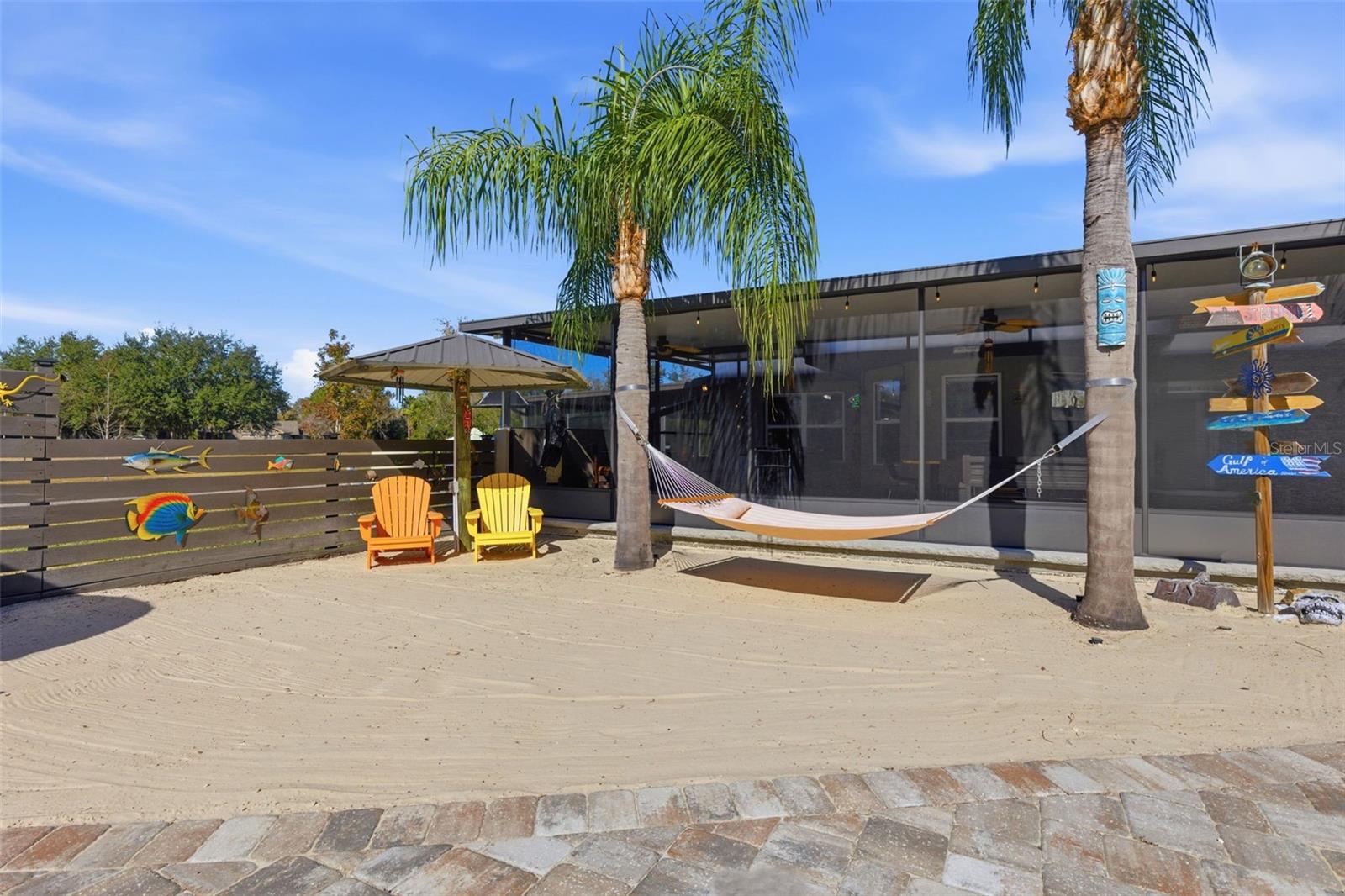 Image 61 of 100 For 26604 Pheasant Run