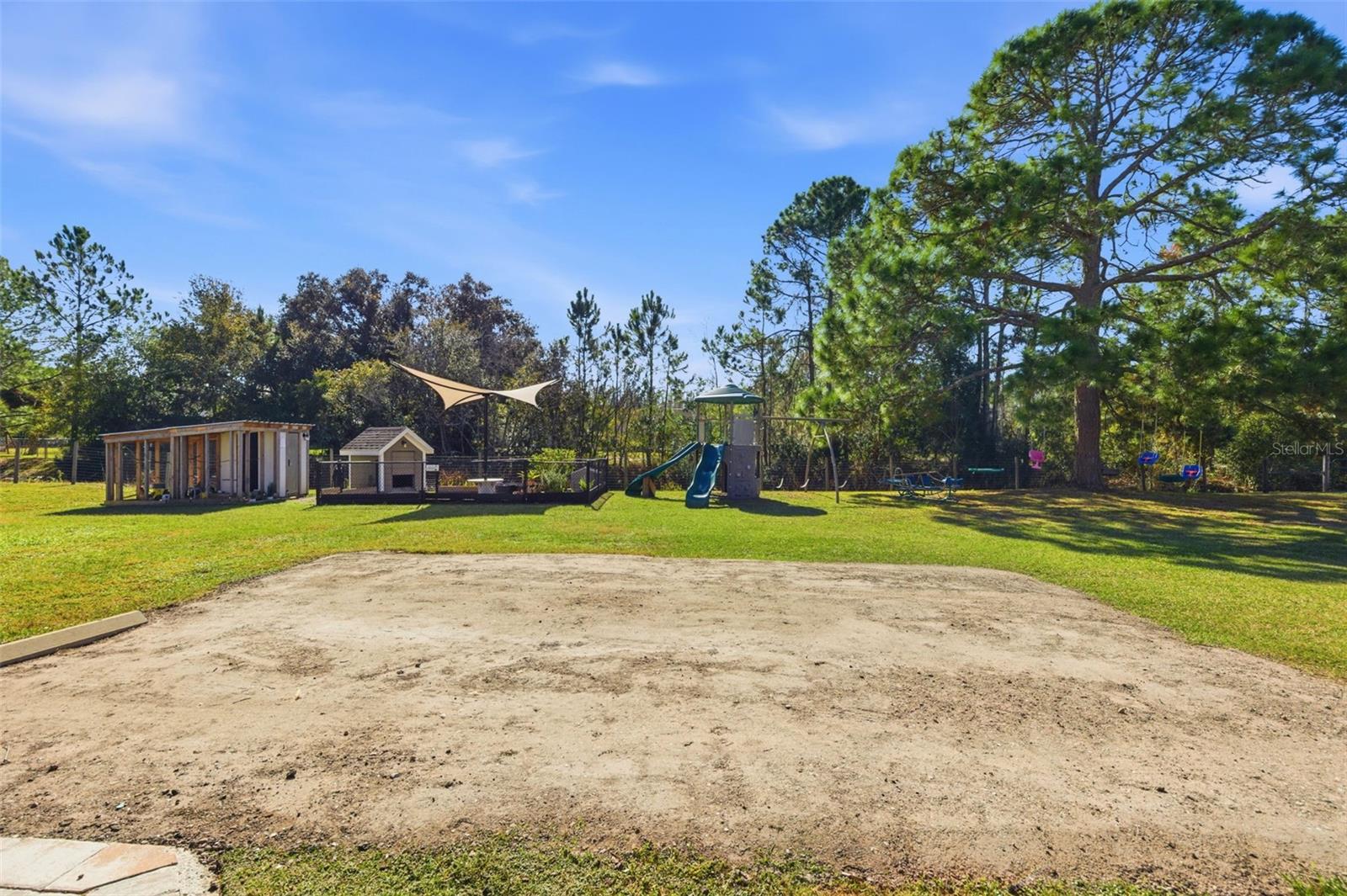 Image 90 of 100 For 26604 Pheasant Run