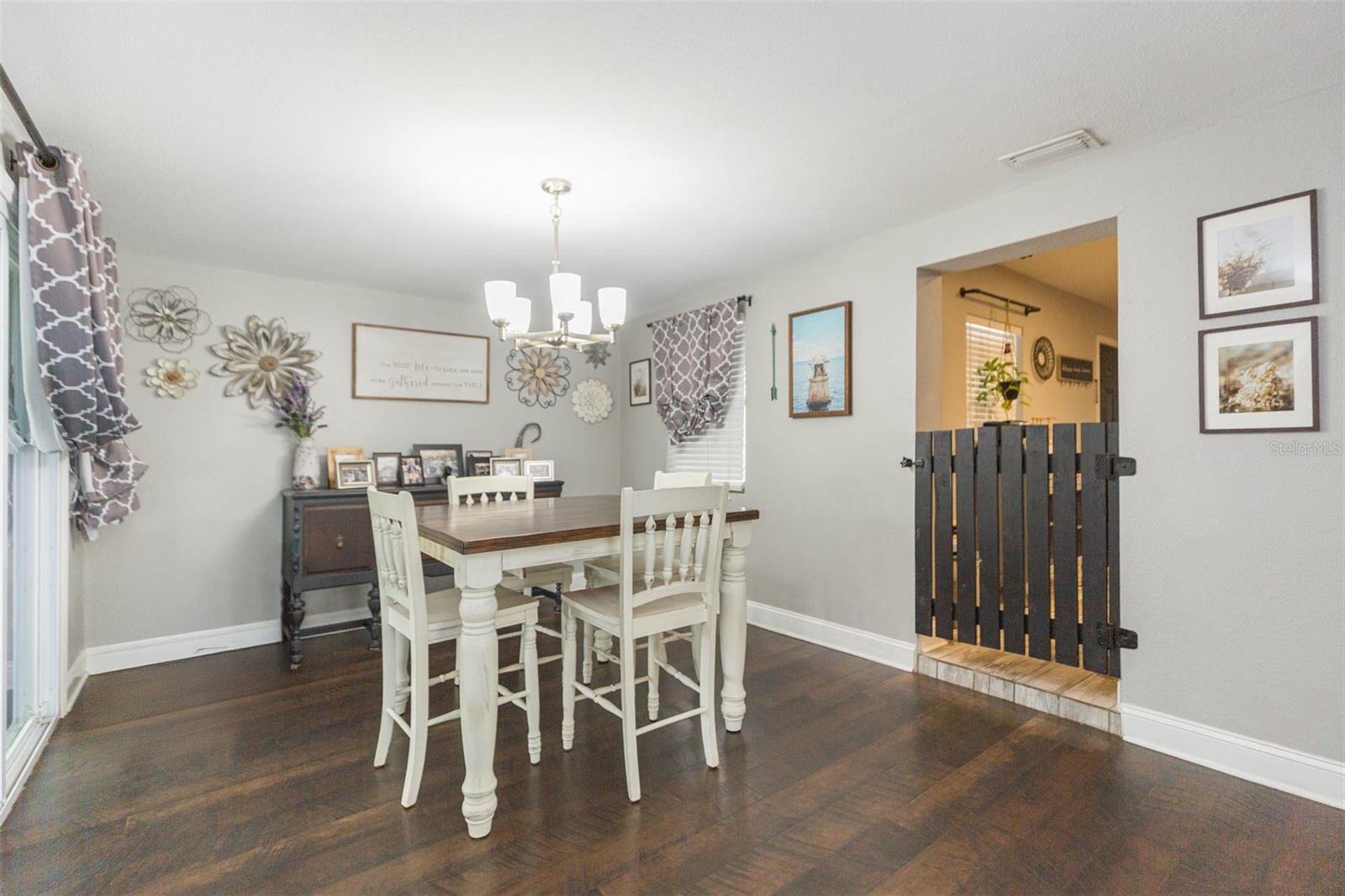 Image 16 of 50 For 33437 Westwood Drive