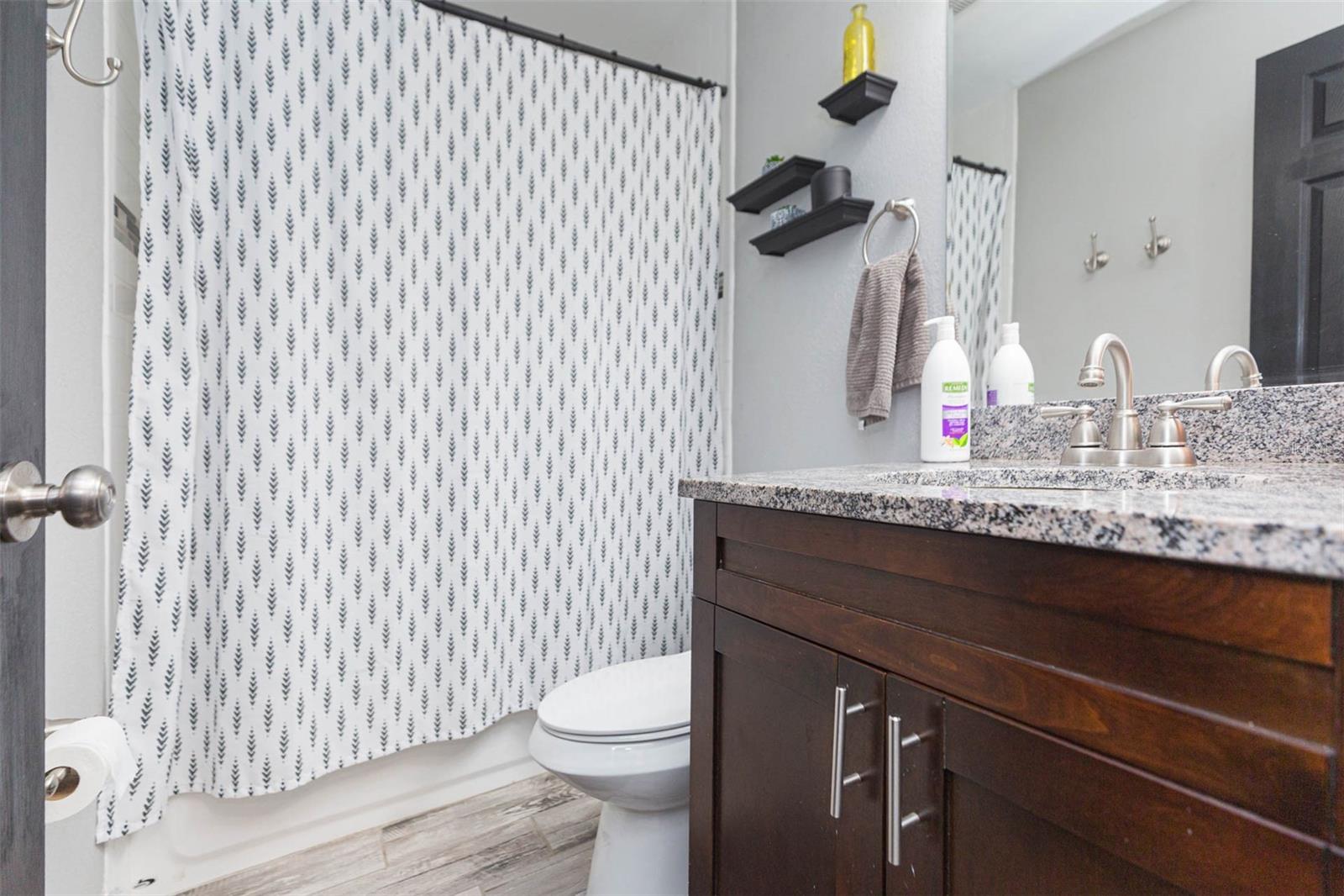 Image 23 of 50 For 33437 Westwood Drive