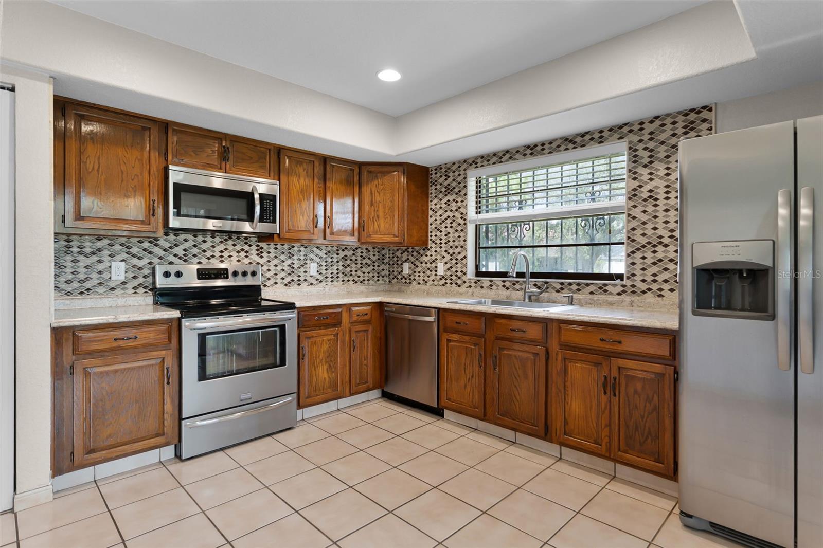 Image 4 of 17 For 8208 La Serena Drive