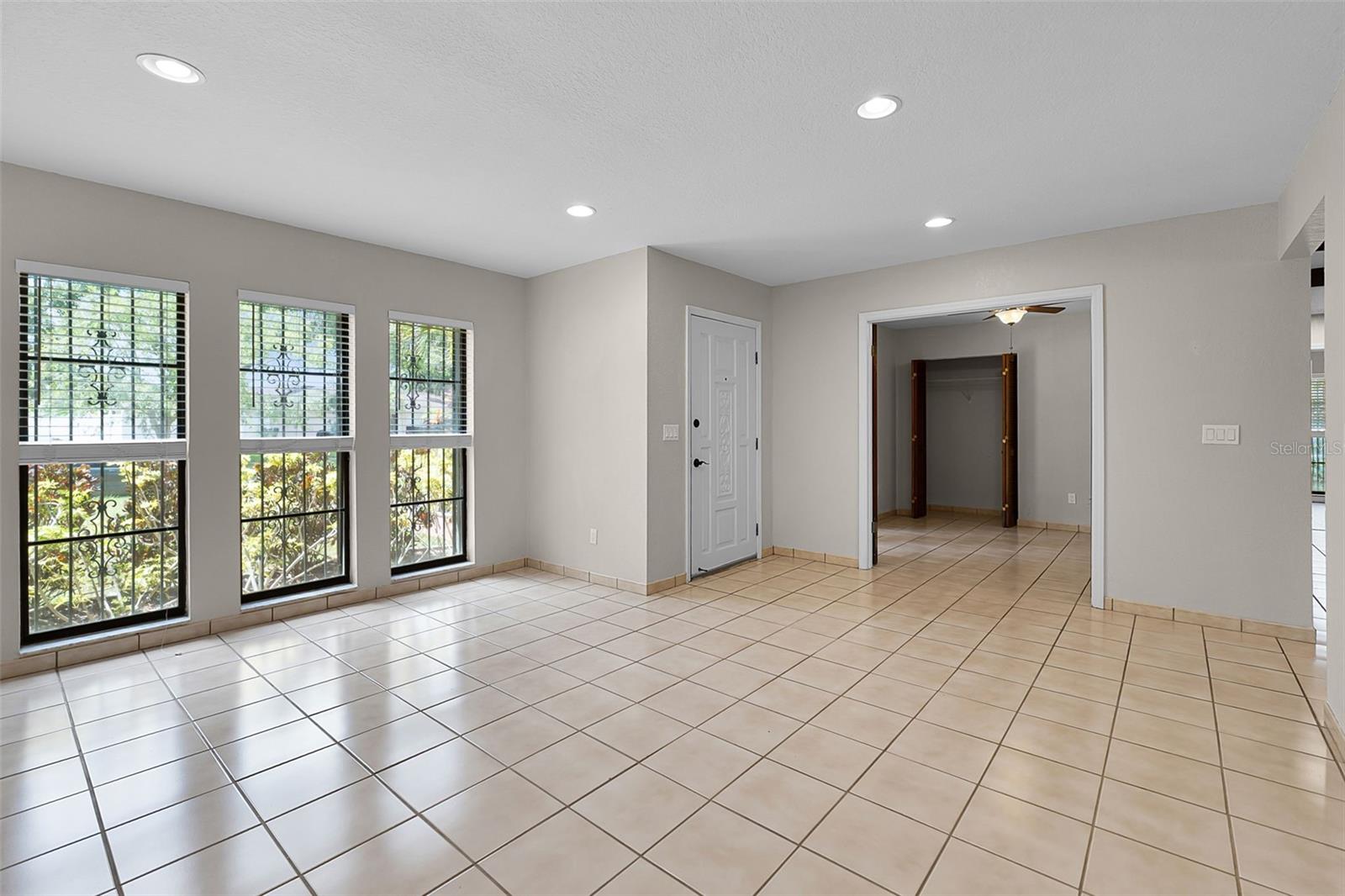 Image 5 of 17 For 8208 La Serena Drive