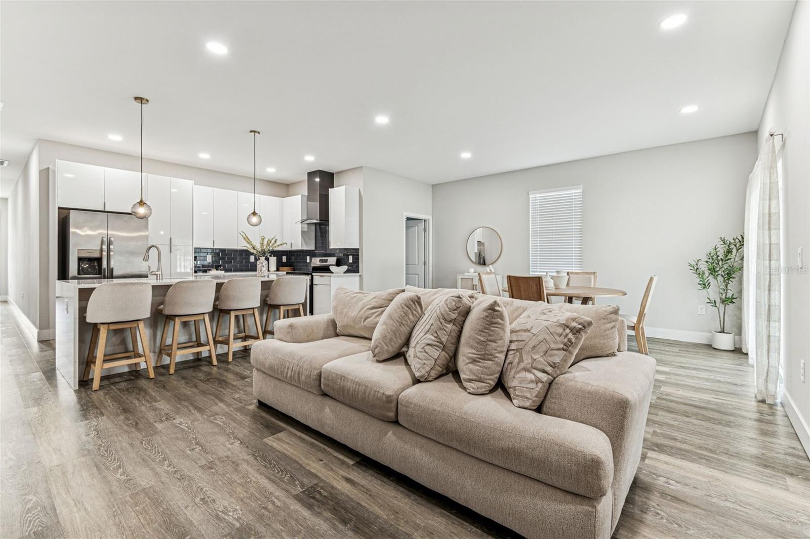 Image 25 of 71 For 7505 Rome Avenue