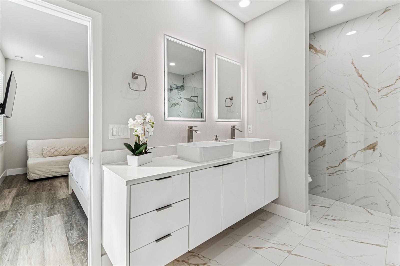 Image 39 of 71 For 7505 Rome Avenue