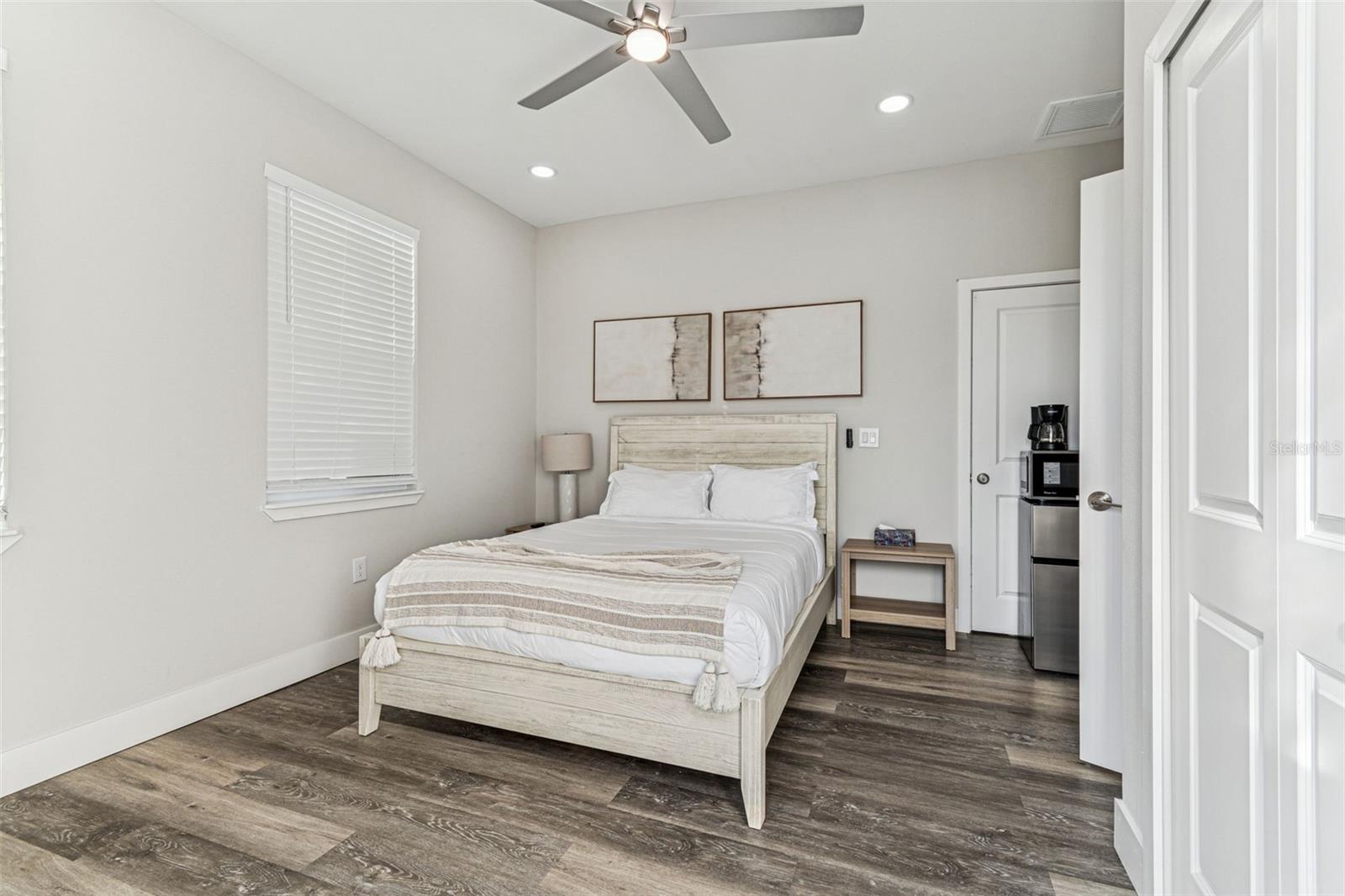 Image 46 of 71 For 7505 Rome Avenue