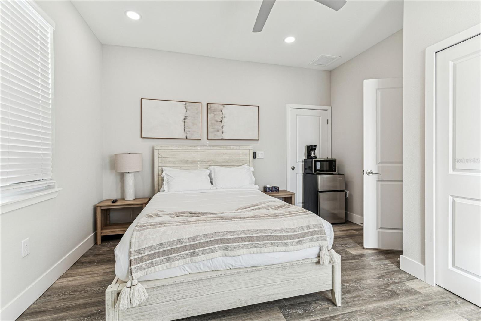 Image 47 of 71 For 7505 Rome Avenue