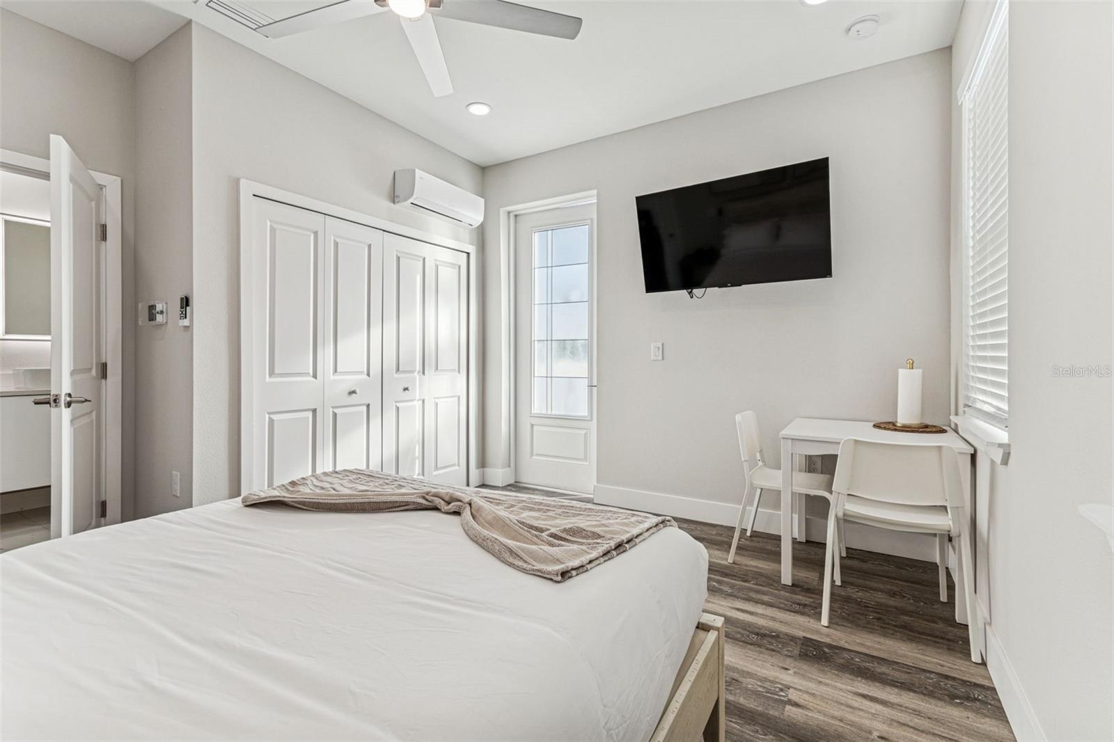 Image 48 of 71 For 7505 Rome Avenue