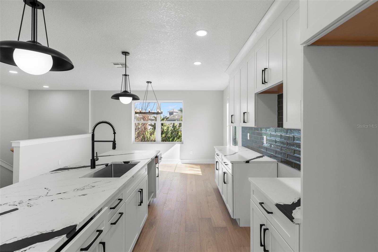 Image 13 of 29 For 4208 Carmen Street D