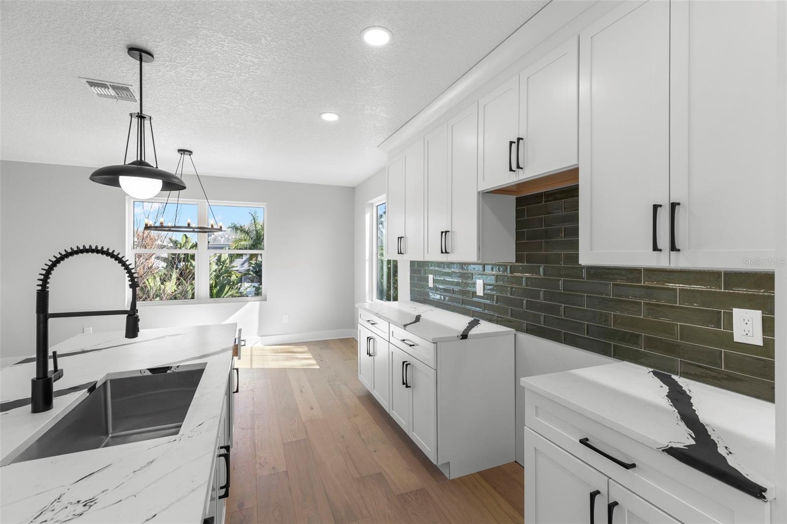 Image 14 of 29 For 4208 Carmen Street D