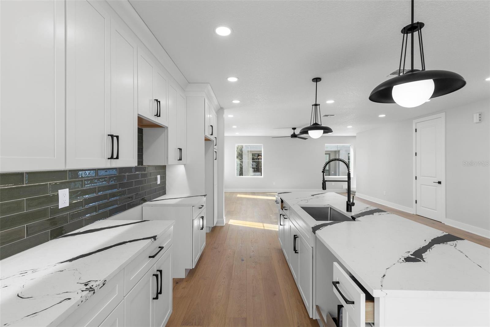 Image 15 of 29 For 4208 Carmen Street D