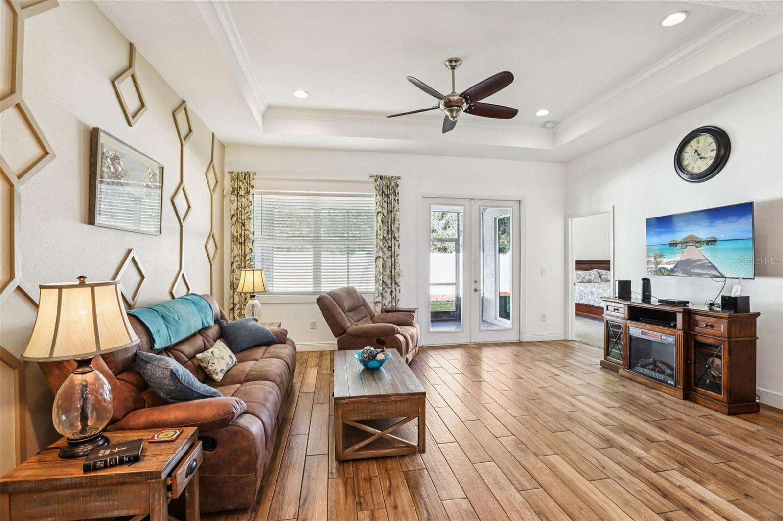 Image 11 of 52 For 5734 Stockport Street