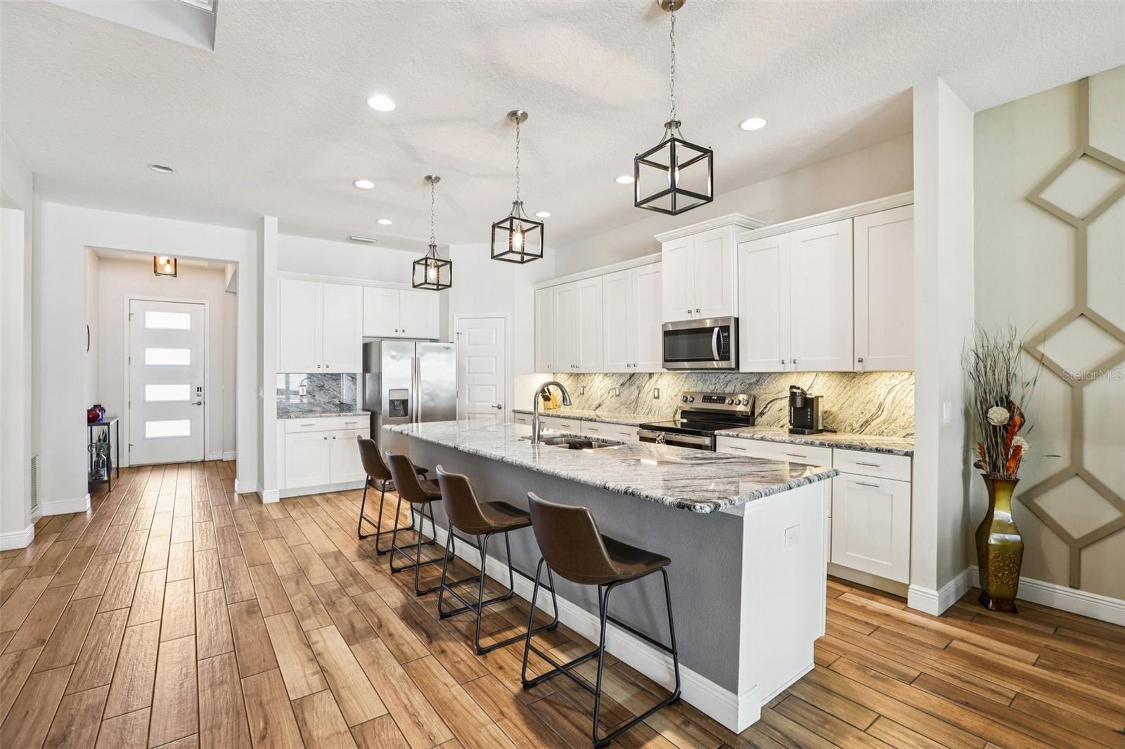 Image 20 of 52 For 5734 Stockport Street