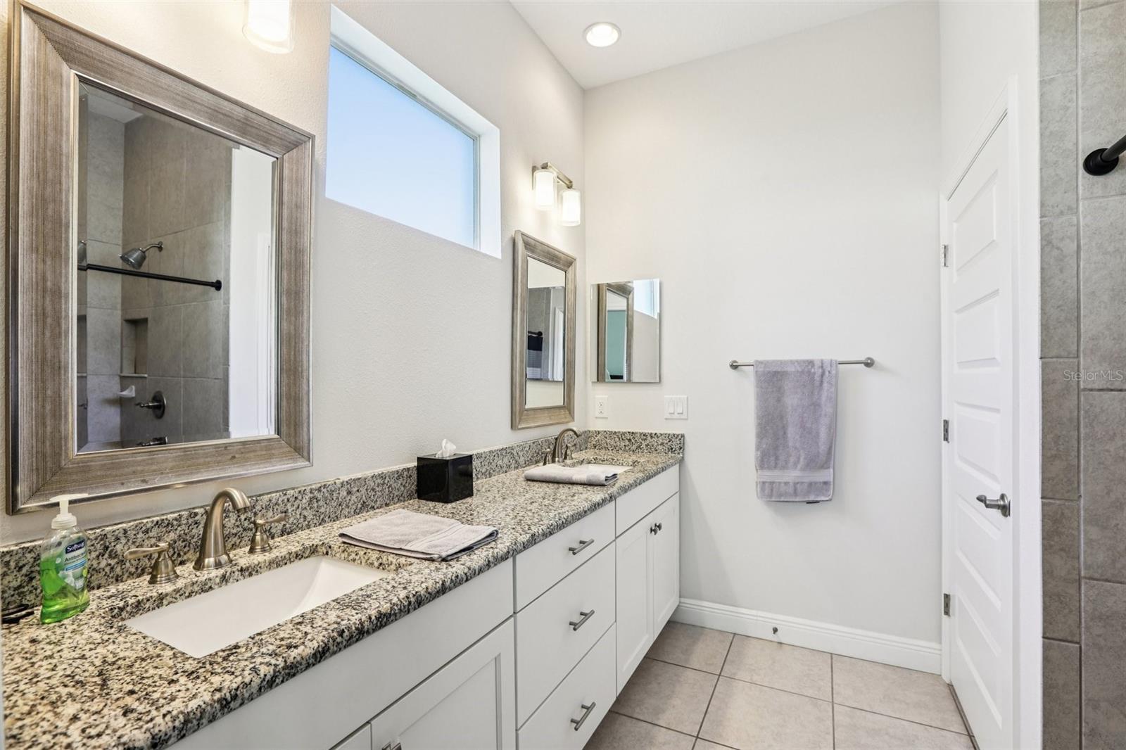 Image 27 of 52 For 5734 Stockport Street