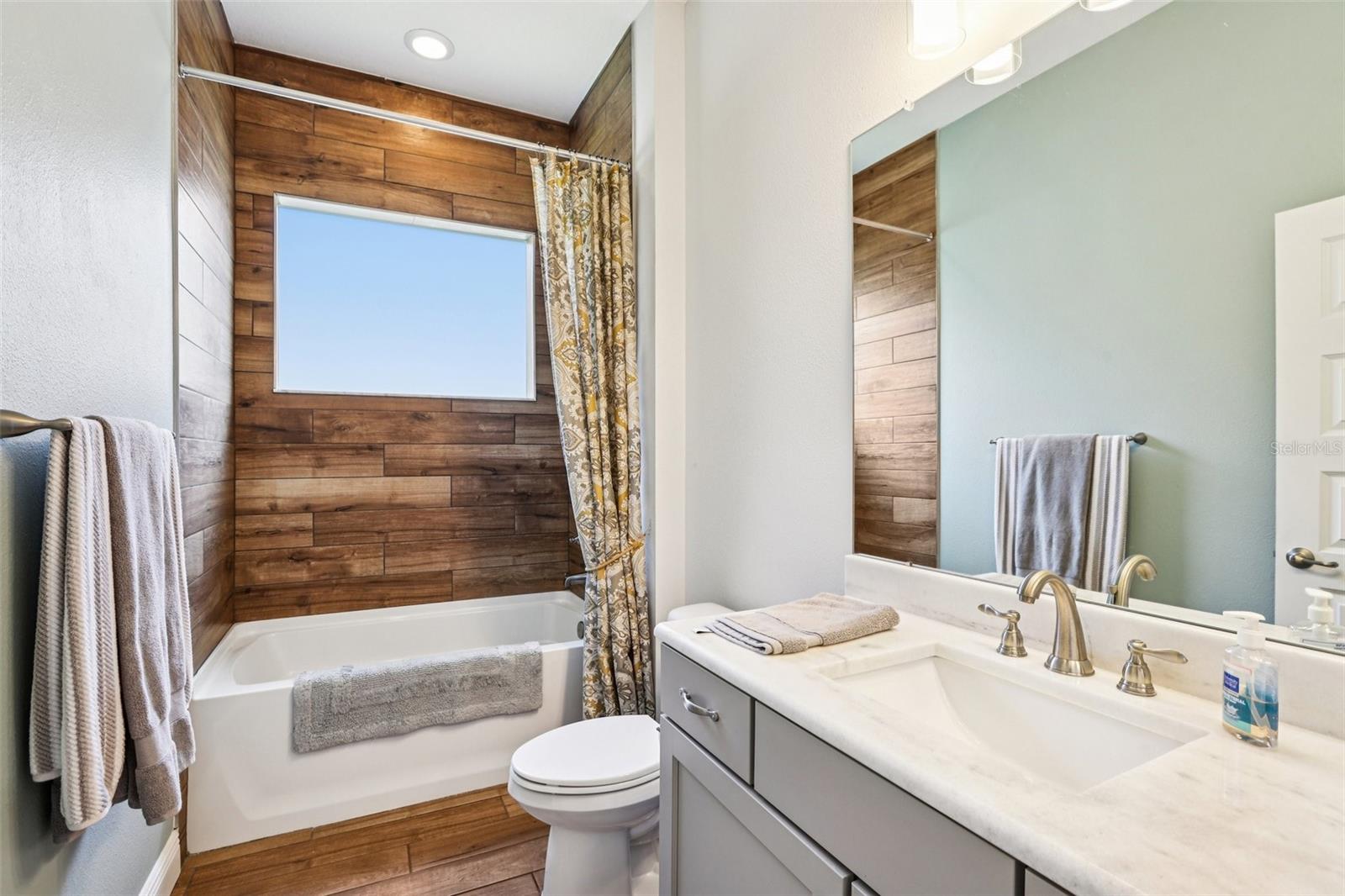 Image 35 of 52 For 5734 Stockport Street