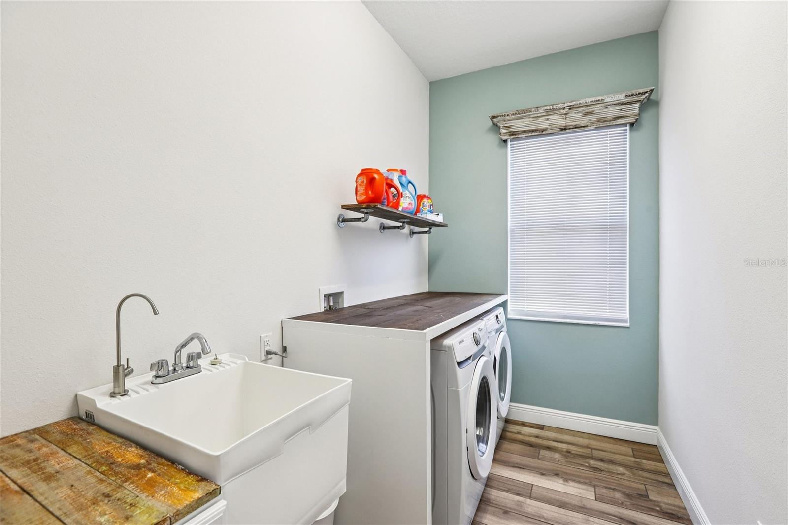 Image 36 of 52 For 5734 Stockport Street