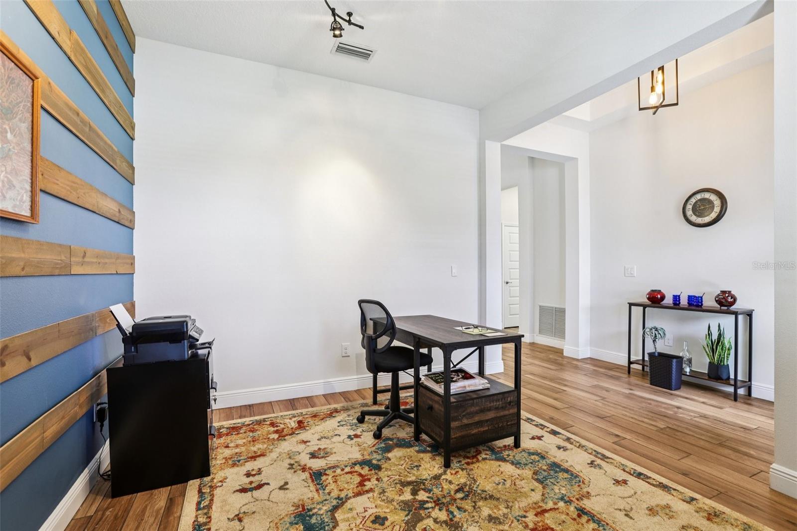 Image 9 of 52 For 5734 Stockport Street