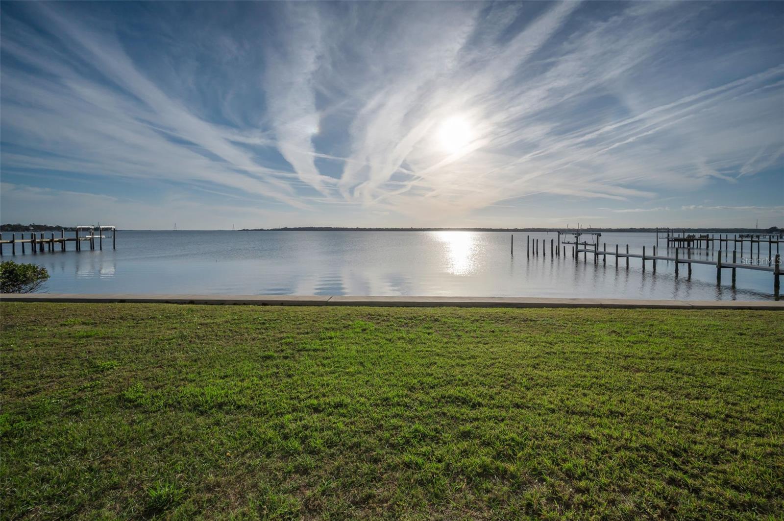 Image 32 of 40 For 116 Shore Drive Place