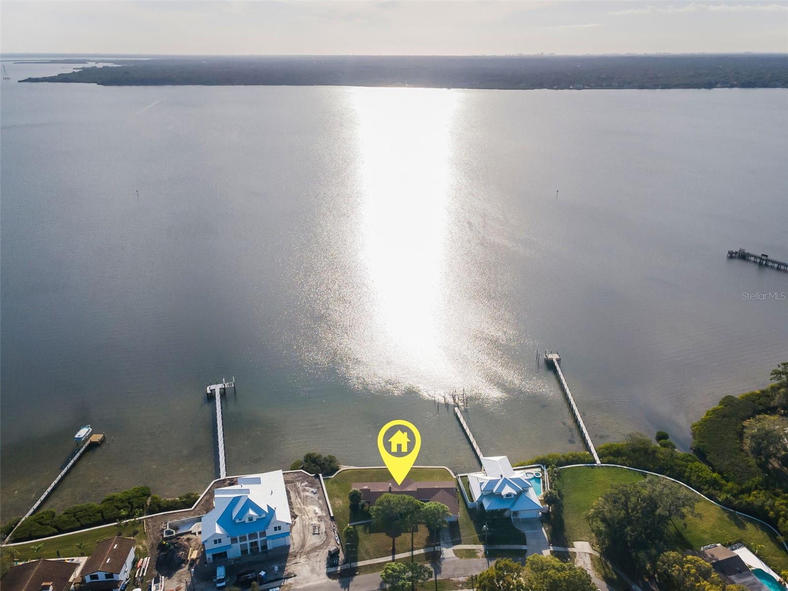 Image 4 of 40 For 116 Shore Drive Place