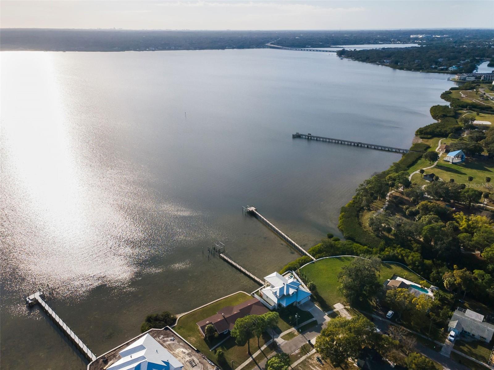 Image 7 of 40 For 116 Shore Drive Place