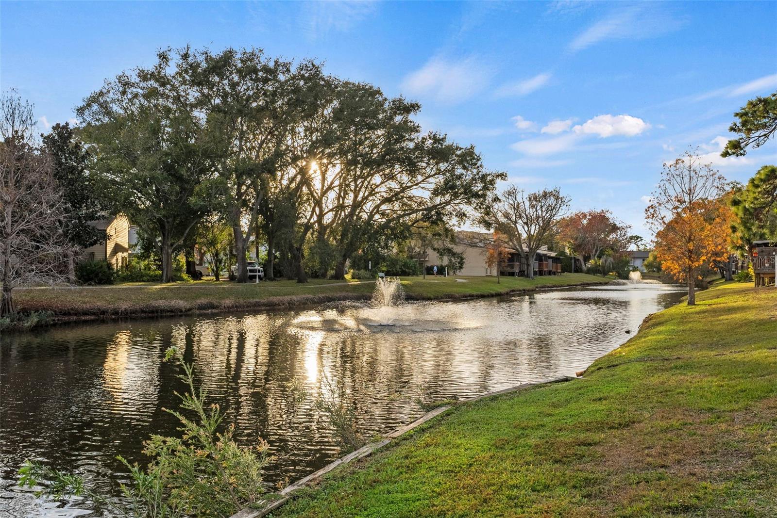 Image 2 of 49 For 6438 93rd Terrace N 603