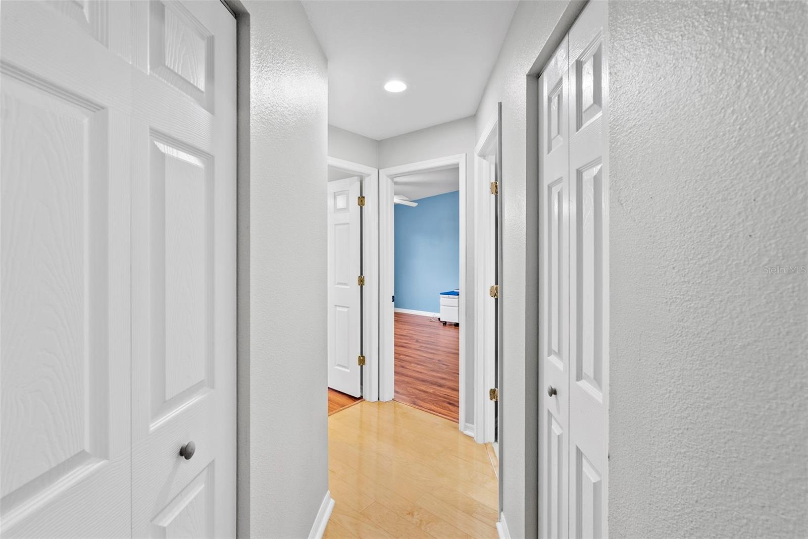 Image 23 of 49 For 6438 93rd Terrace N 603