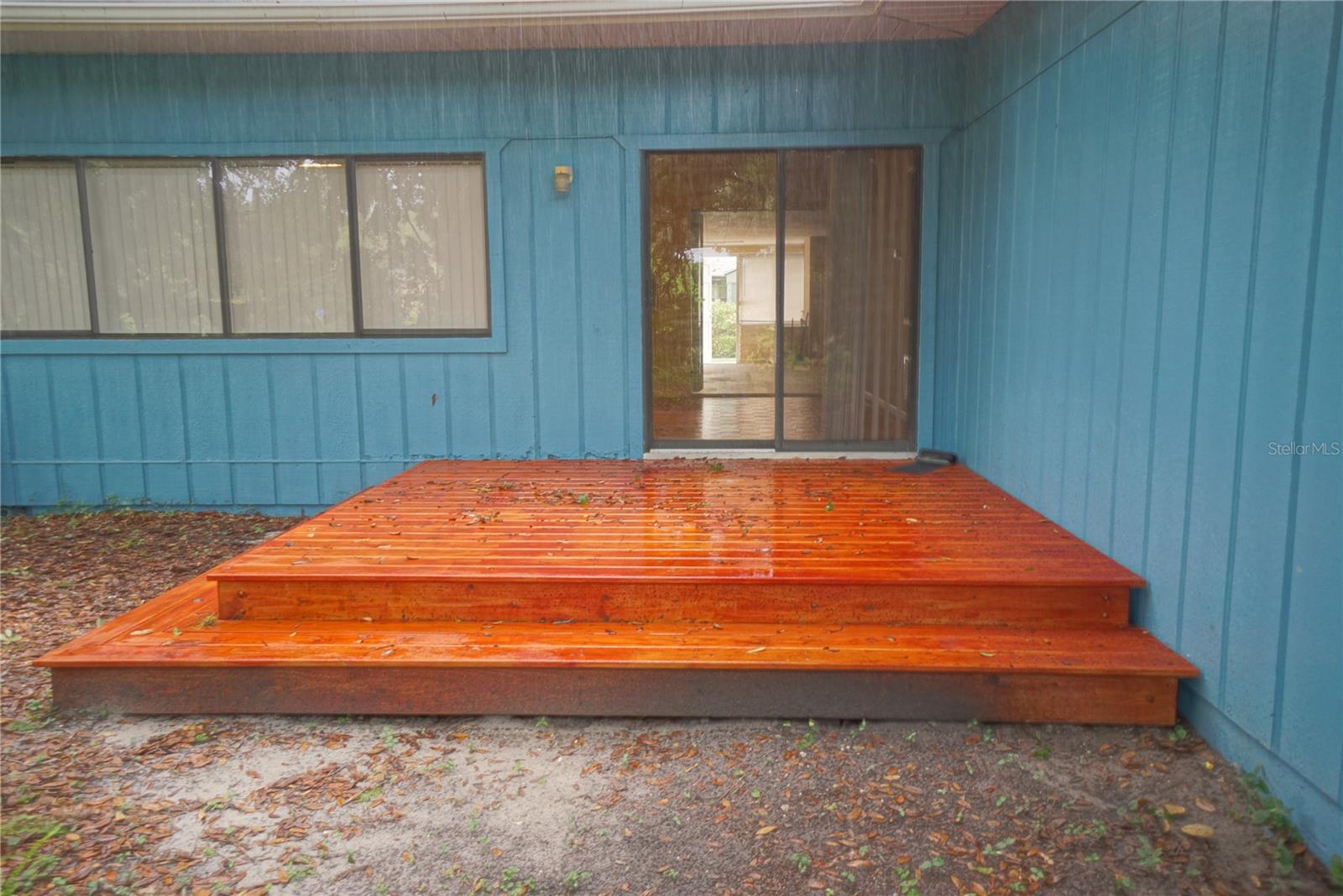 Image 19 of 28 For 1424 Park Circle