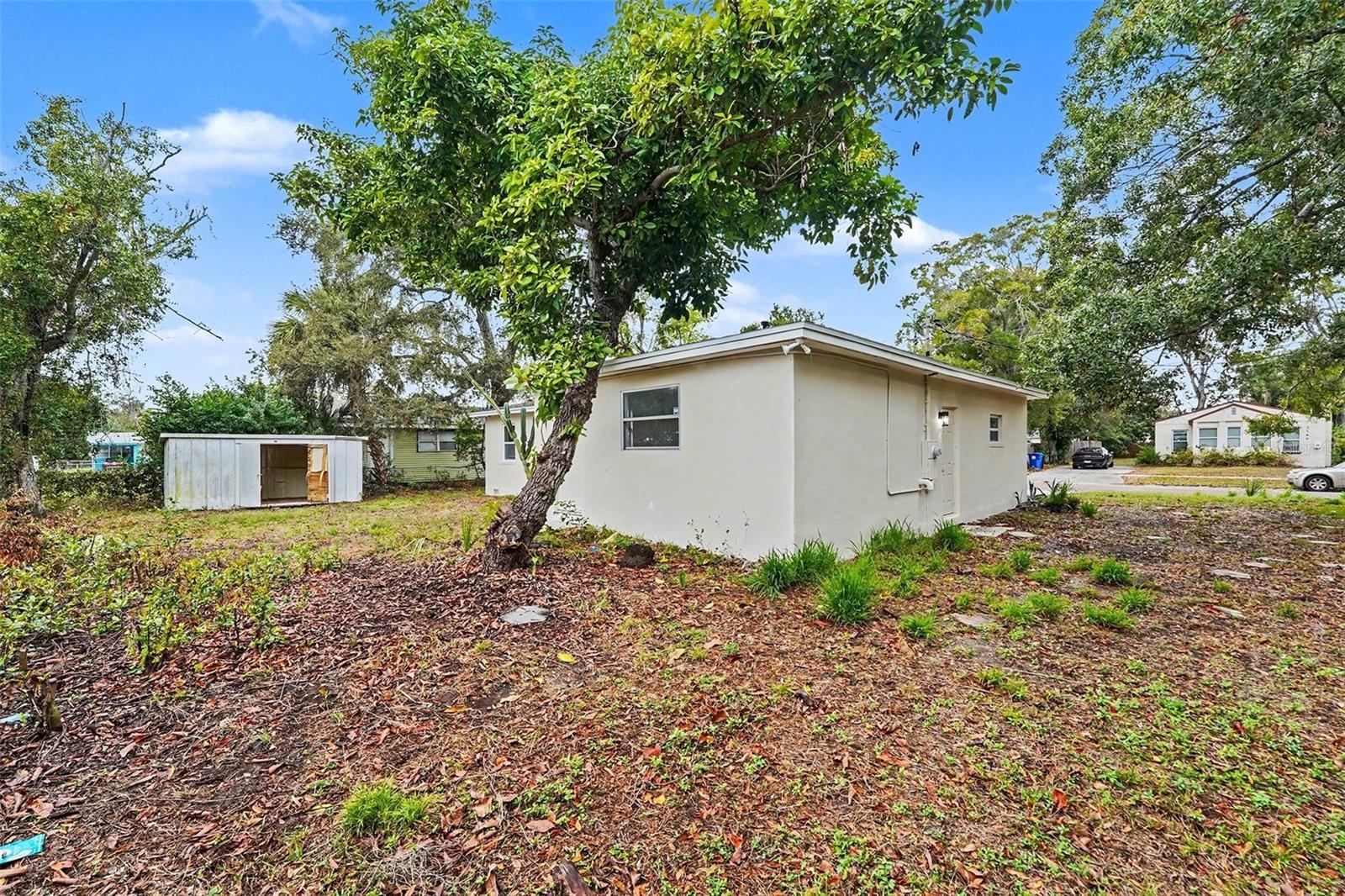 Image 26 of 37 For 2560 Queensboro Avenue S