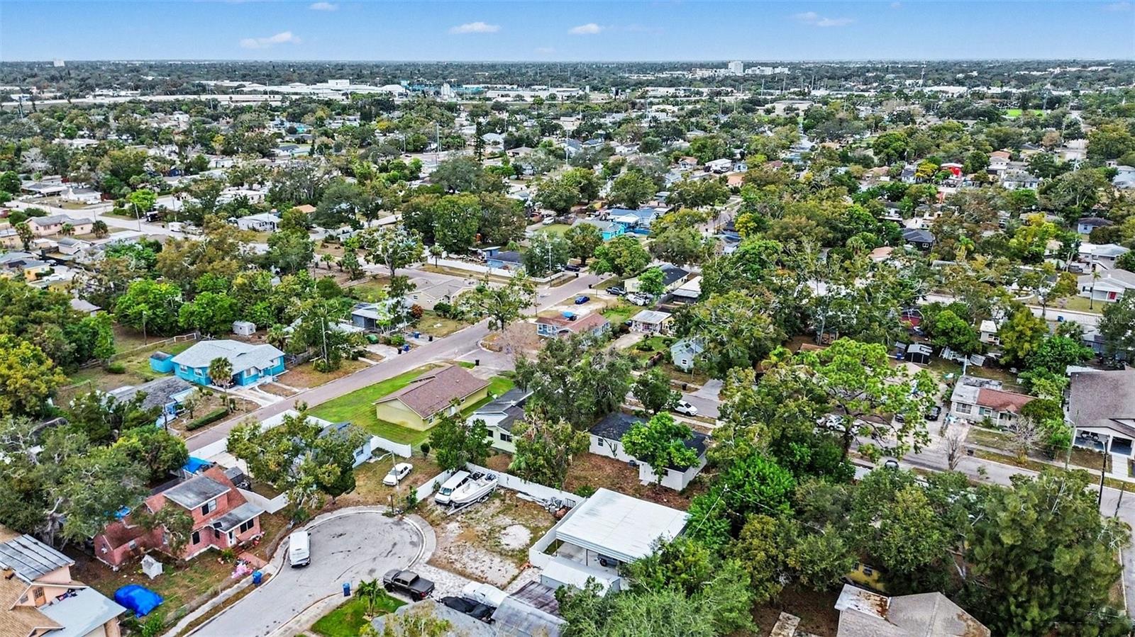 Image 36 of 37 For 2560 Queensboro Avenue S