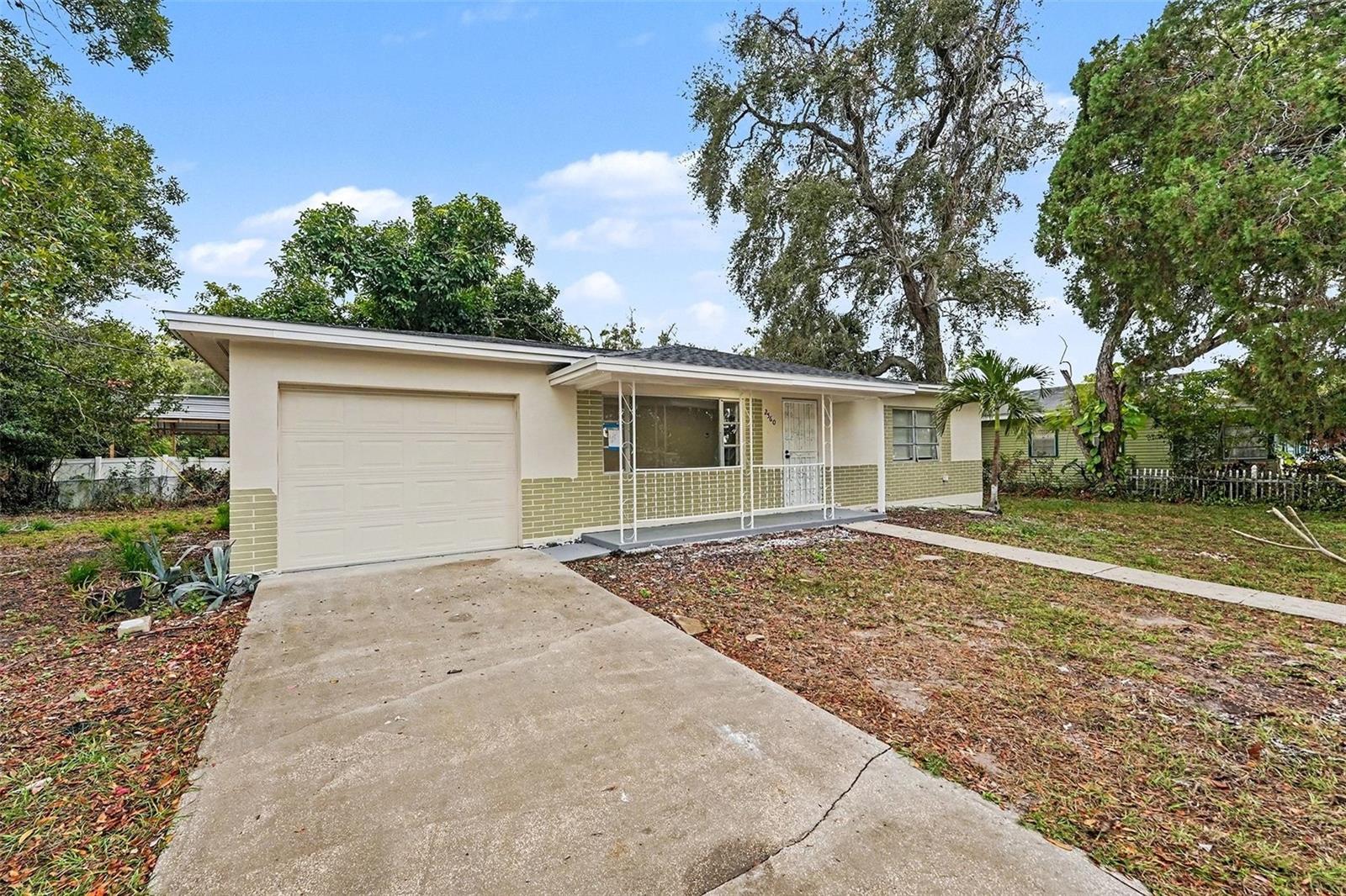 Image 6 of 37 For 2560 Queensboro Avenue S